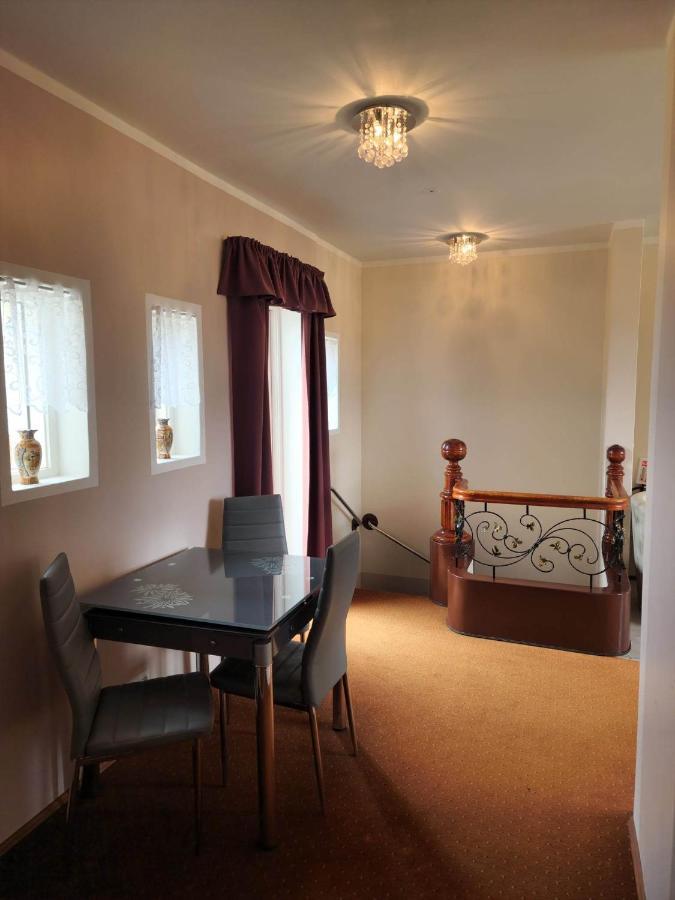 Kiljan Apartments & Rooms بلونديوس المظهر الخارجي الصورة