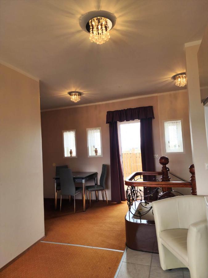 Kiljan Apartments & Rooms بلونديوس المظهر الخارجي الصورة